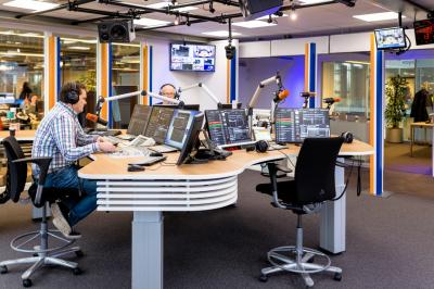 RTV Noord radio studio mean-and-lean ON-AIR console